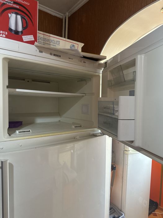 Холодильник BOSCH