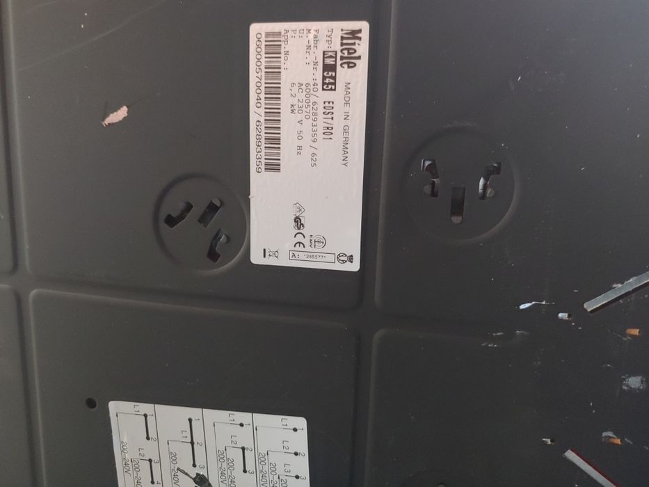 Plita vitroceramica Miele