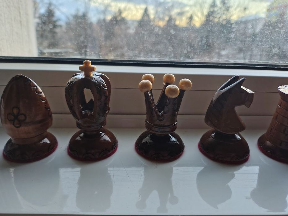 Дървен красив шах