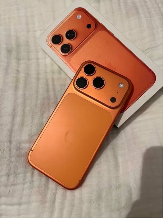 Айфон 17 про с гарантий