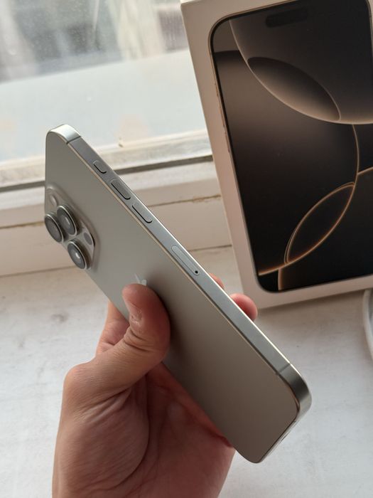 iPhone 16 Pro Max 256 Gb Natural Titanium