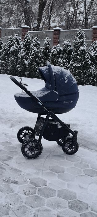 Коляска детская продам