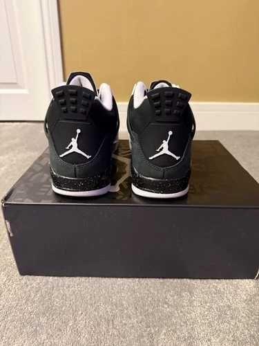 Sneakers Jordan4 Fear cu eticheta (nu Nike, Gucci, Adidas, Balenciaga)