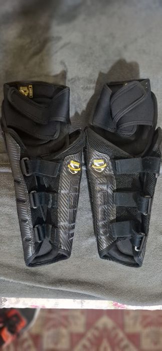 ICON Field Armor  гръб ,налакътници и наколенки