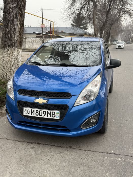 Spark avtomat 2014 yil kraskasi toza