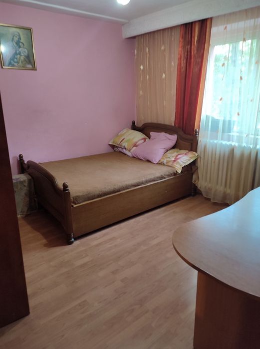 Vand apartament 2 camere