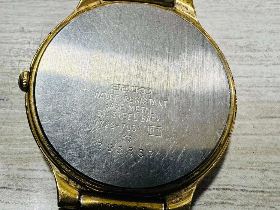 Мъжки часовник SEIKO V722-7051