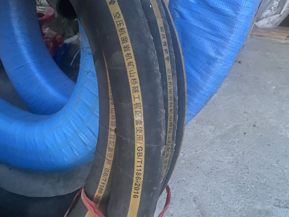 Шланг резиновый с нитяным усилителем