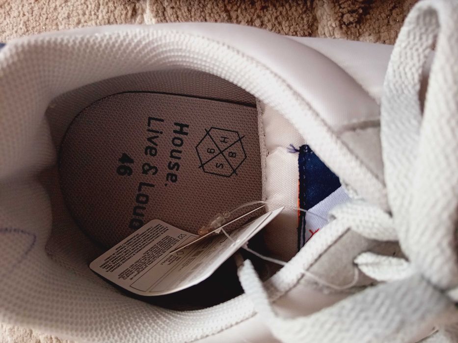 нови обувки N46 .