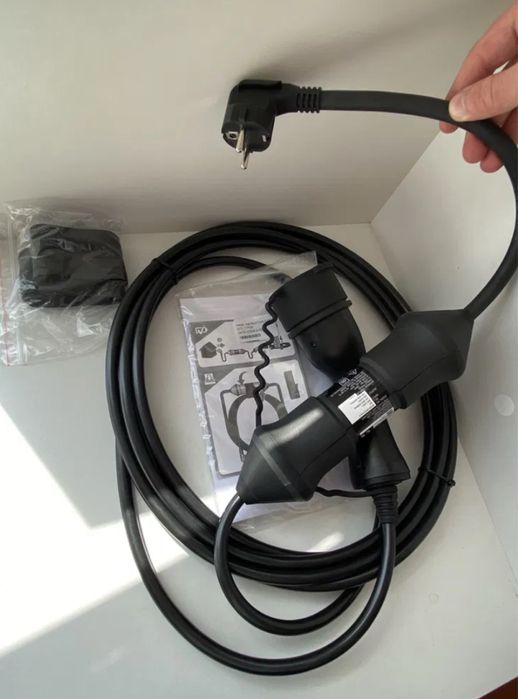 Зарядка Зарядное устройство ZoE Type 2 i3 egolf  Tesla EU (1.5квт)