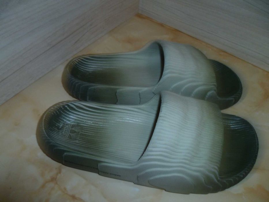 ADIDAS чехли №45