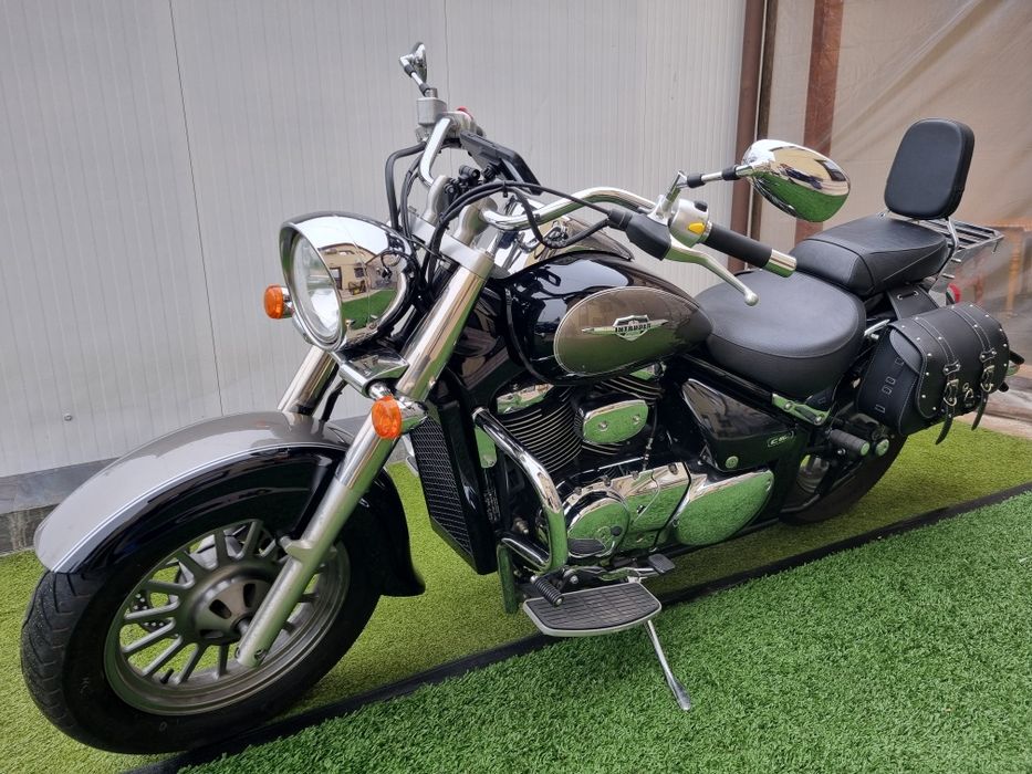 Suzuki Intruder 800