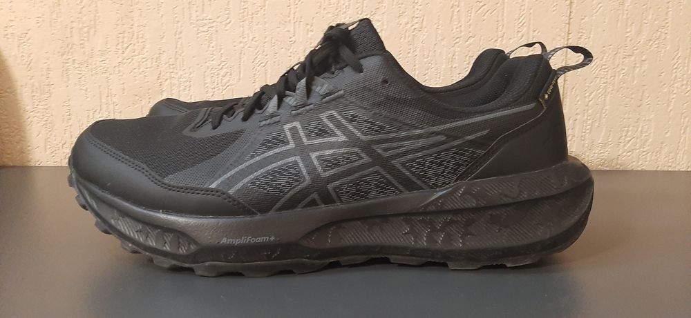 Asics gore tex  44 номер