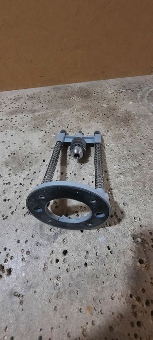 Продам стойку для дреля