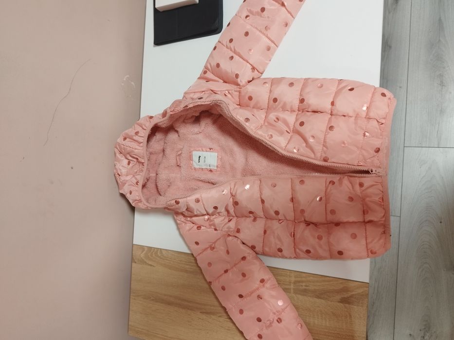 Детско зимно яке, с лек дефект