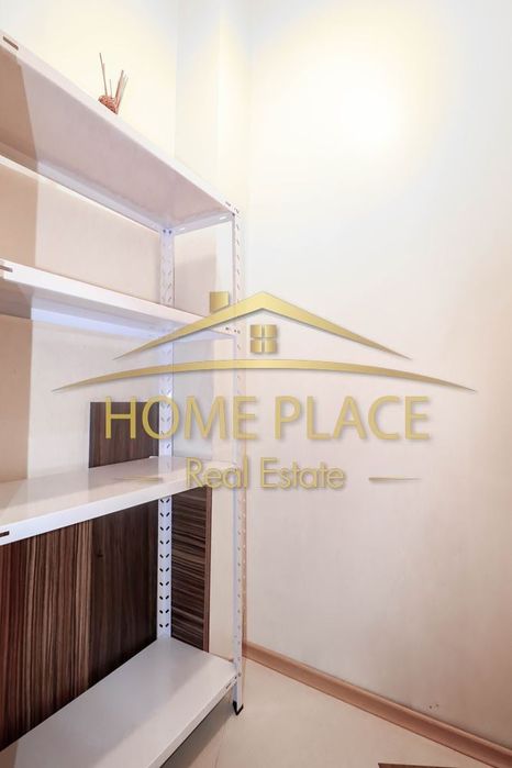 Четиристаен апартамент в района на Колхозен пазар