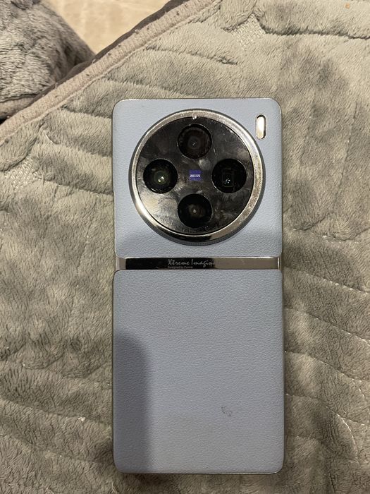 Телефон орегинал VIVI X 100