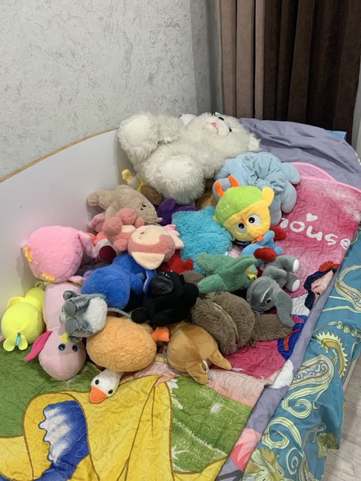 Продам Игрушечных мышек