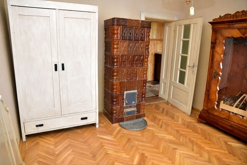 Casa cu etaj in Savarsin