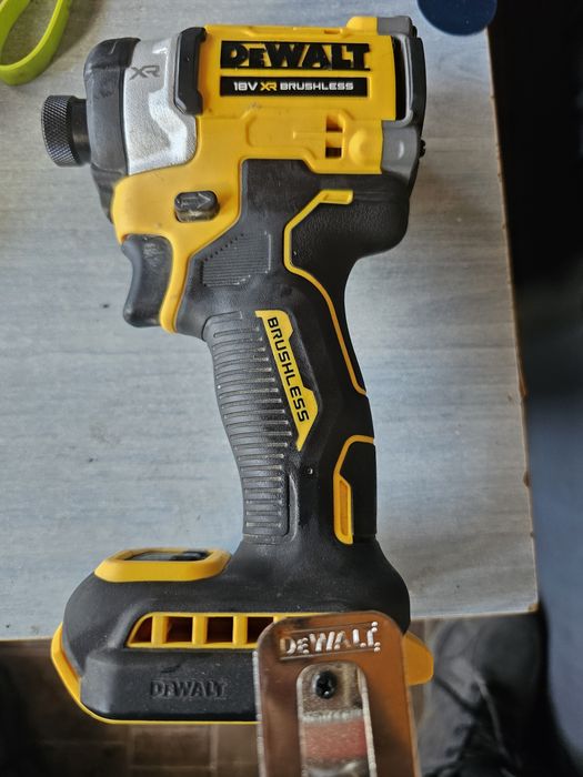 Dewalt  18v brushless