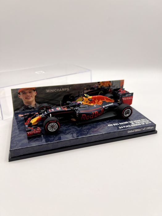 Macheta Red Bull Racing TAG Heuer RB12, M. Verstappen, Minichamps 1:43