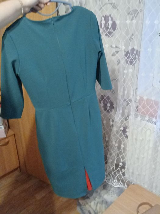 Rochiță eleganta foarte lejera cu o culoare foarte plăcută