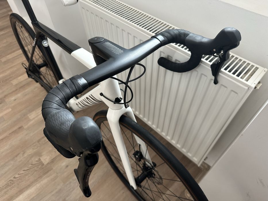 Cursiera Carbon Canyon Ultimate CF SL 7 an 2025