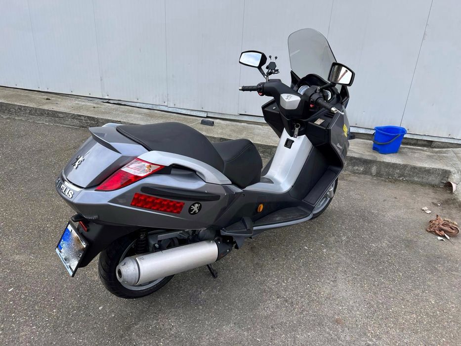 Maxi Scuter Peugeot Satelis 125