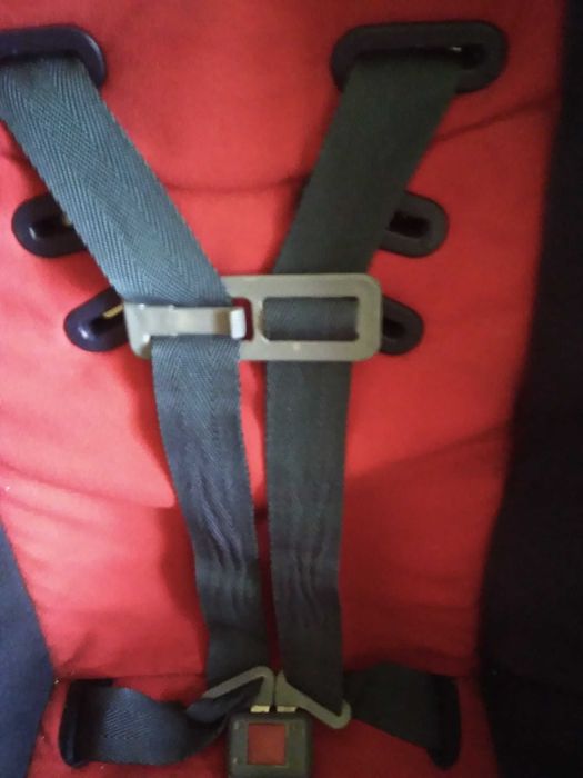 Детско столче за кола Chipolino