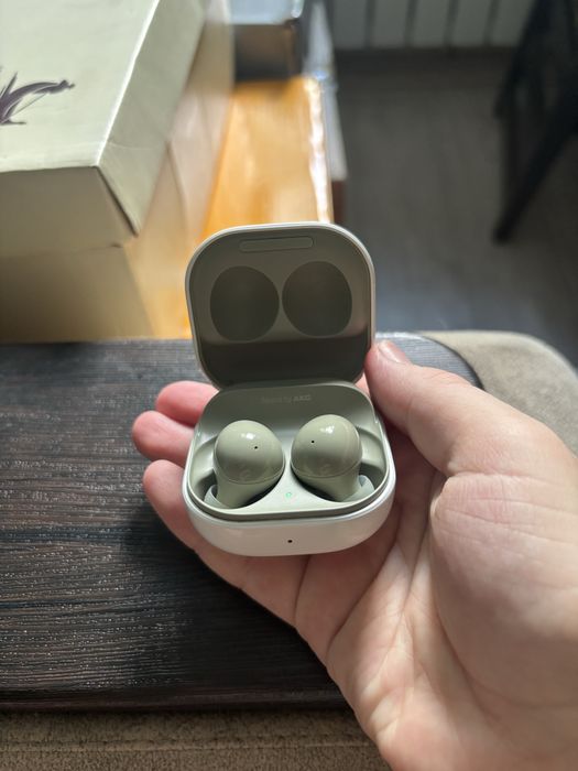 Наушники Samsung galaxy buds 2