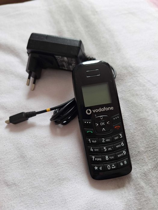 Telefon seniori Vodafone Huawei butoane mari handsfree