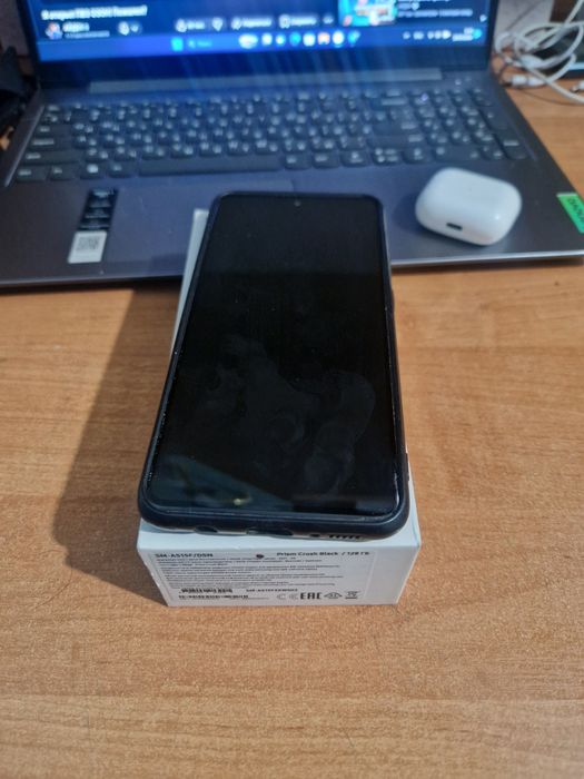 Samsung A51 черный с чехлом