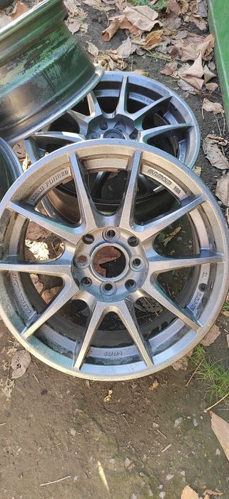 Супер лёгкие диски слики универсал 8 отверстий.