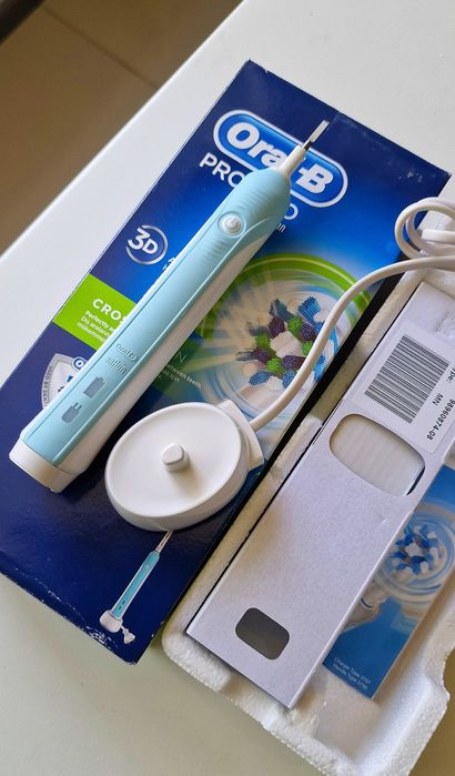 Ел. четка за зъби Oral-B PRO 500 3D CrossAction