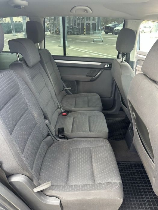 Vand Volkswagen Touran 2.0 140cp