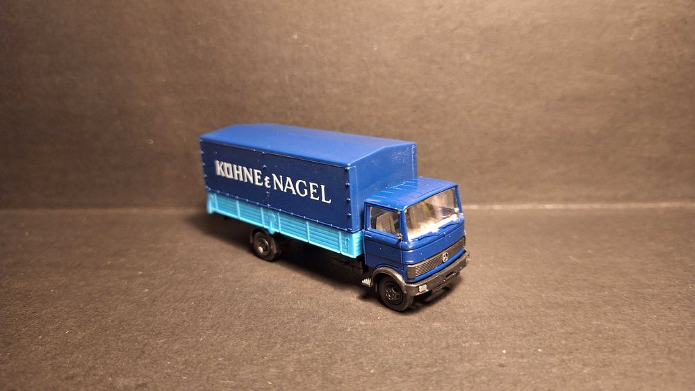 Колекционерски камиони 1:87