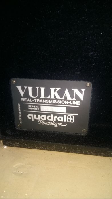 Boxe Vulkan Quadral MKV