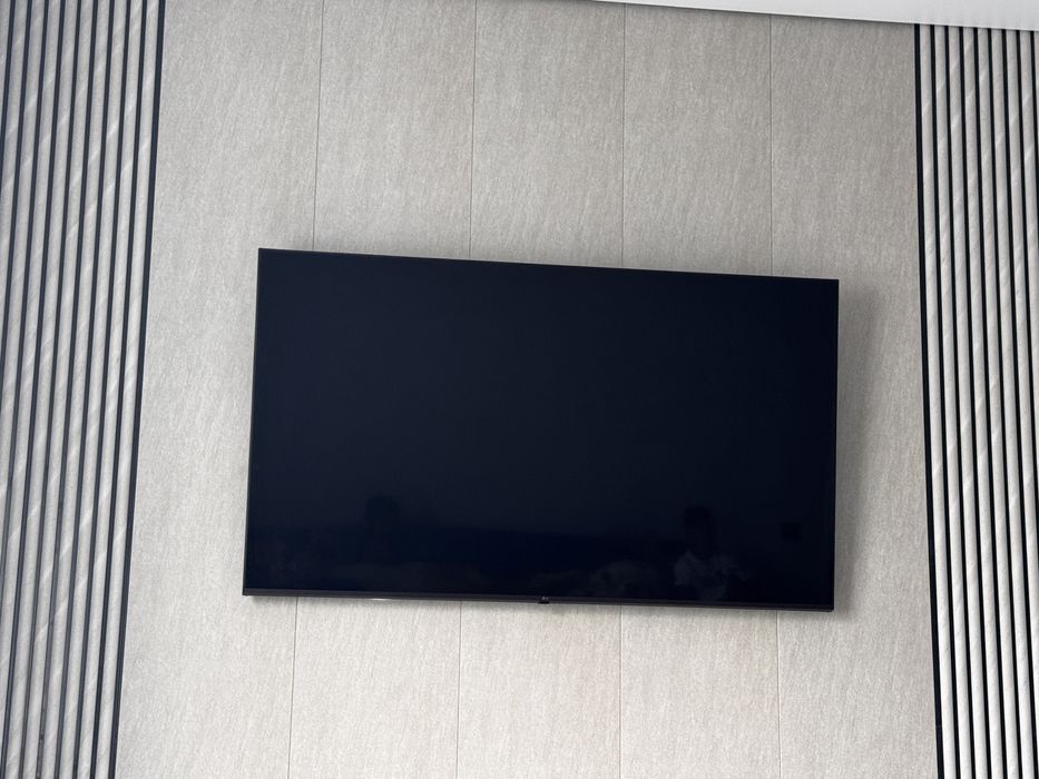 Продам телевизор lg для запчасти