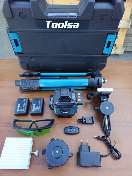 Самонивелиращ се 4D лазерен нивелир Toolsa с 16 линии + Тринога 100см