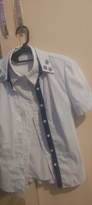 Блузки белоснежные 158р