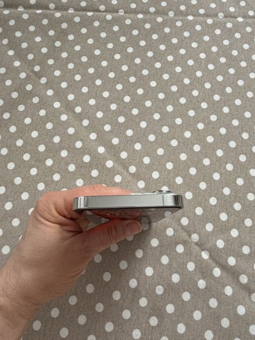 Продам IPhone 13 pro 256 гб