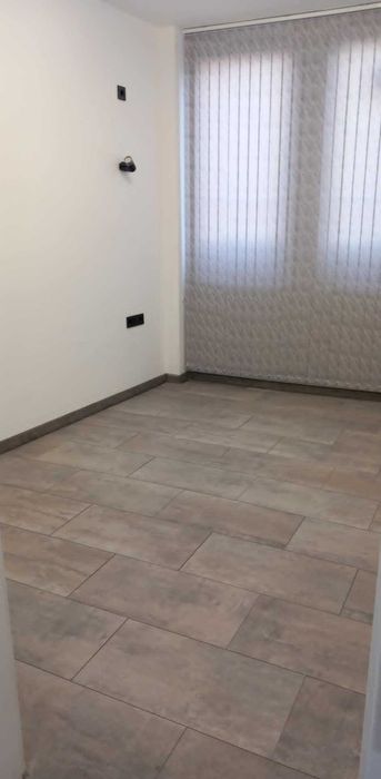 Дава се под наем Магазин в Кубрат - 60 кв.м за 255 € - Снимка #7
