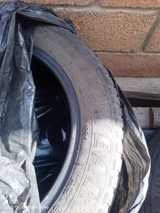215/60/R18 почти новые