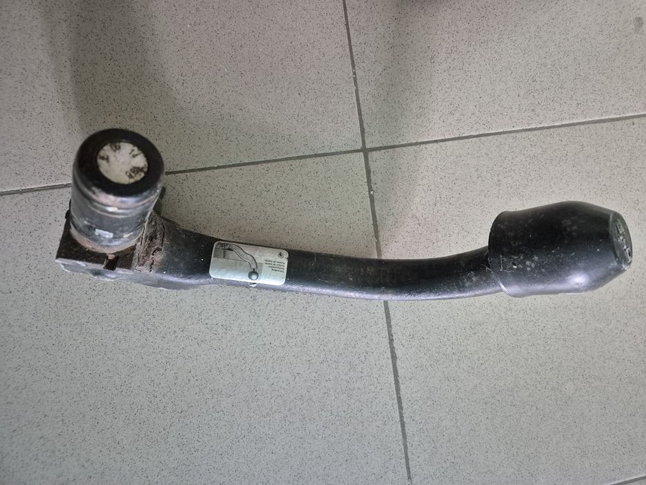 Оригинален теглич Мазда/Mazda 3