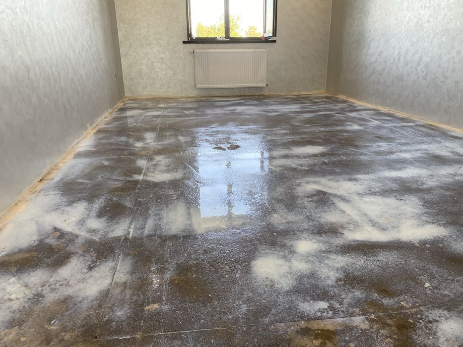 Nalivnoy Pol.   ( Ustani Arzoni Qidirvotganla tel qimasin )