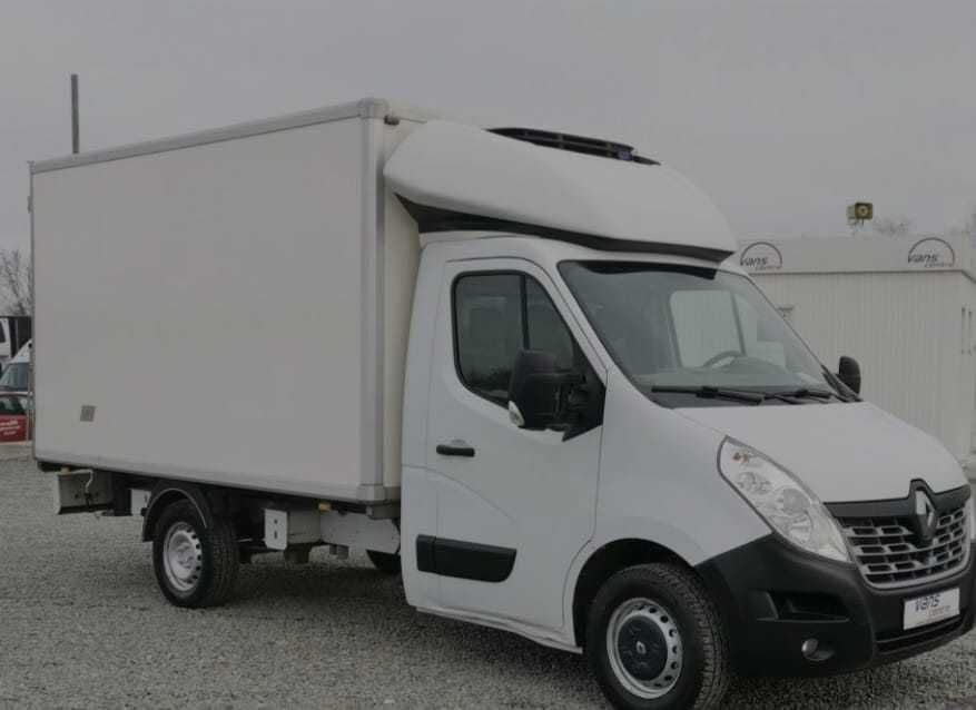 inchiriez autoutilitara