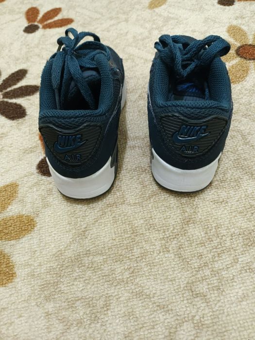 Детски маратонки и ботуши