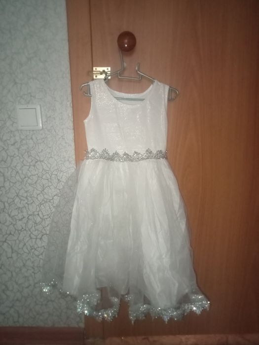 Продам детское платье