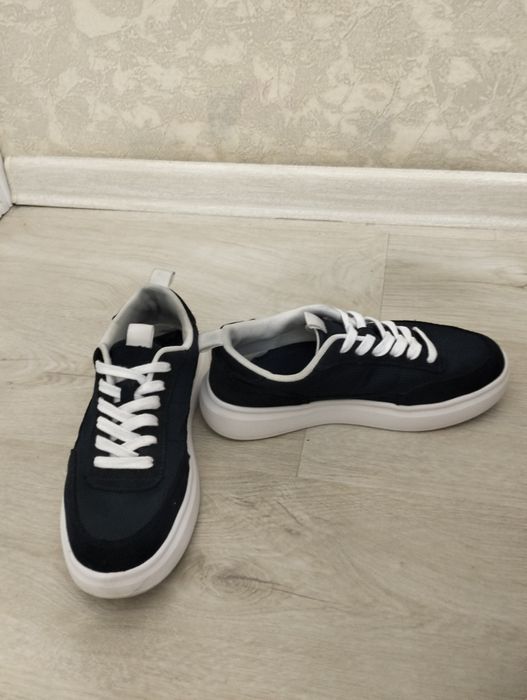 Erkaklar uchun oyoq kiyim Мужская обувь ( Casual sneakers