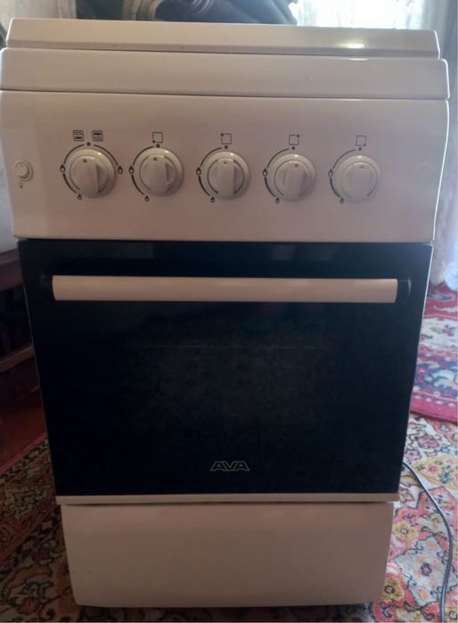 Продам газ плиту